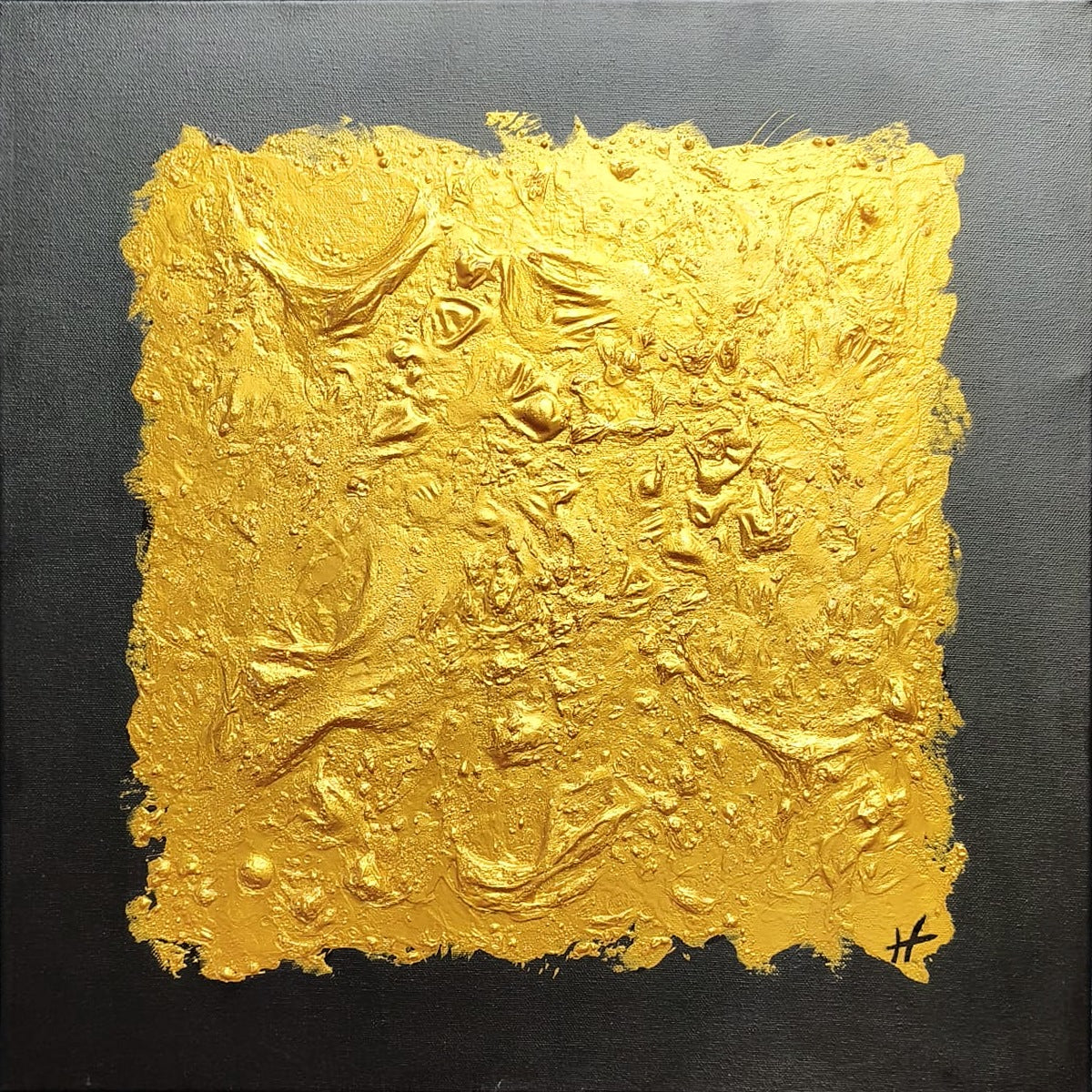 Gold IV by Lenon B, original painting: a square of textured gold on a matte black canvas, 50 × 50 cm
