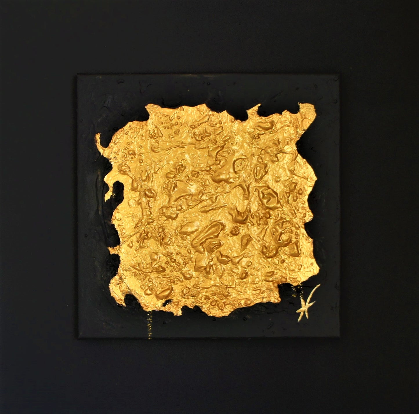 Experience Contemporary Brilliance with Lenon B's "Gold 1